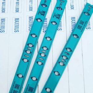 Уровень Wallbox Maximus для установки полотенцесушителей RT 605040